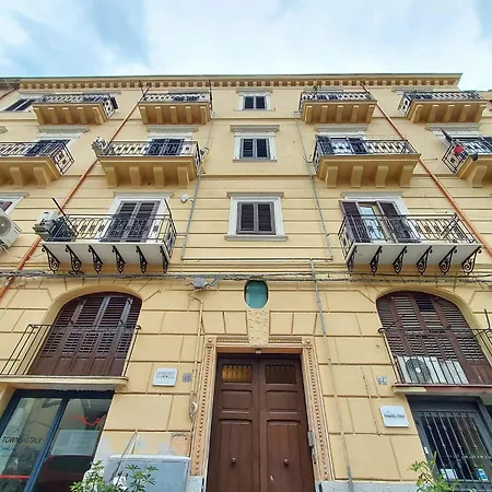 La Casa Del Moro - All' Opera 住宿加早餐酒店 3*